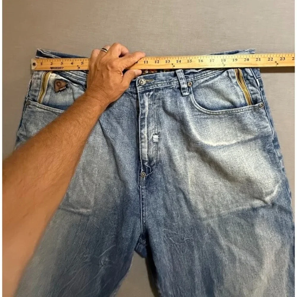 Akademiks Cut Off‎ Shorts Mens 42 Blue Denim Embroidered Pocketed Button Men.